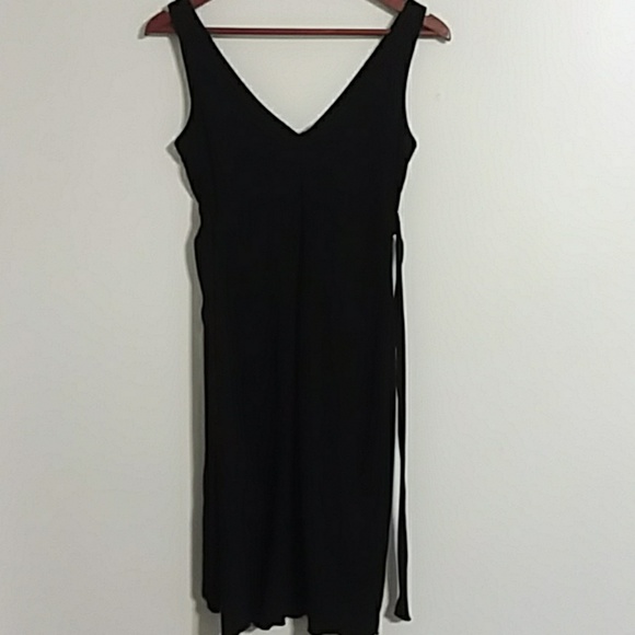 Dress - Picture 3 of 6